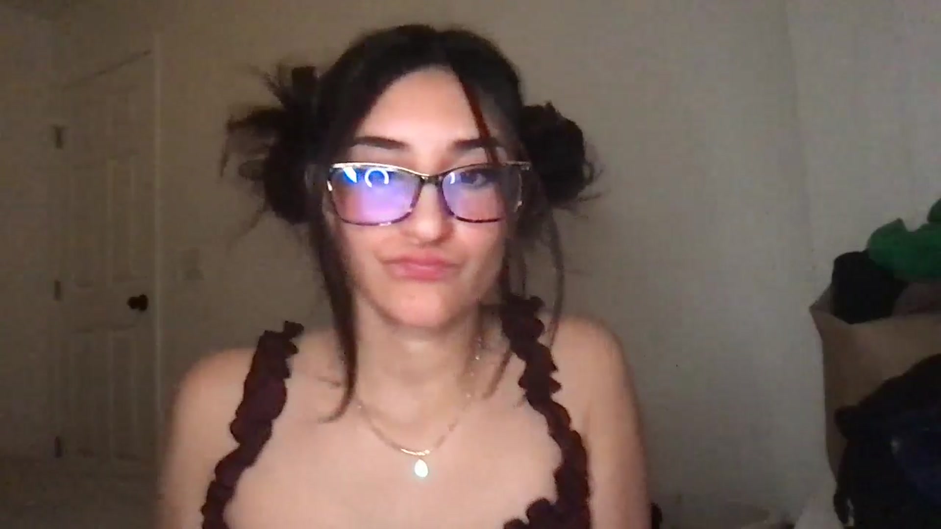 Gallery image thumbnail from NurseZara's myfreecams stream on, 05/11/2026, 05:59 image 15 of 20