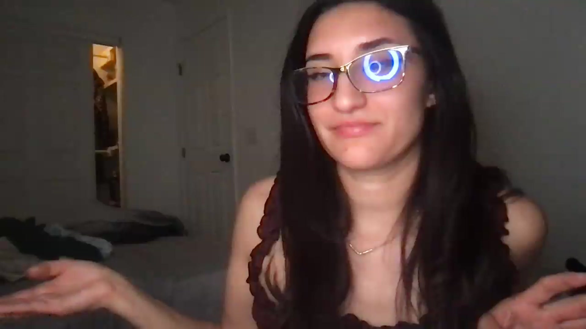 Gallery image thumbnail from NurseZara's myfreecams stream on, 05/12/2026, 09:18 image 8 of 20