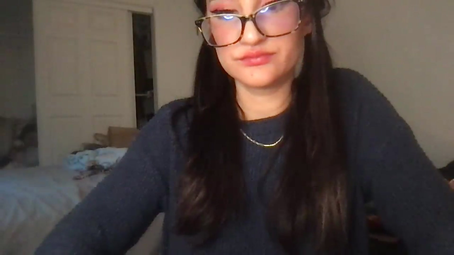 Gallery image thumbnail from NurseZara's myfreecams stream on, 05/14/2026, 13:14 image 16 of 20