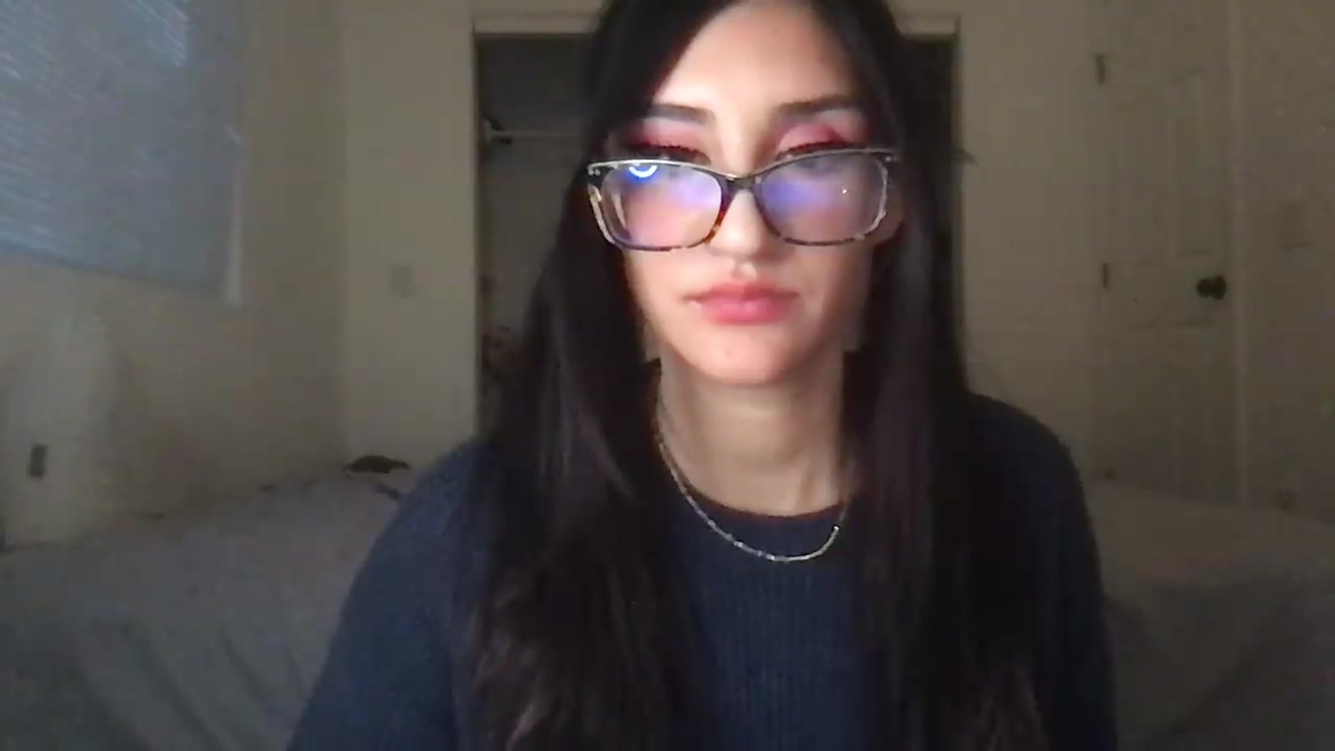 Gallery image thumbnail from NurseZara's myfreecams stream on, 05/14/2026, 13:14 image 5 of 20