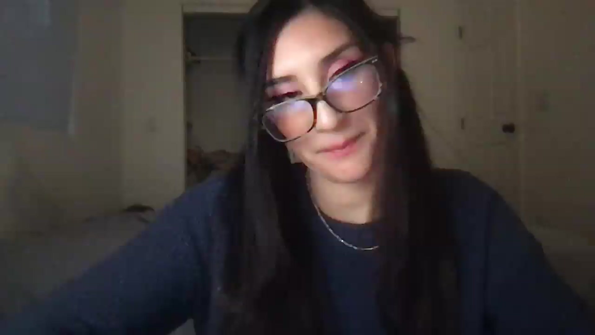 Gallery image thumbnail from NurseZara's myfreecams stream on, 05/14/2026, 13:14 image 4 of 20