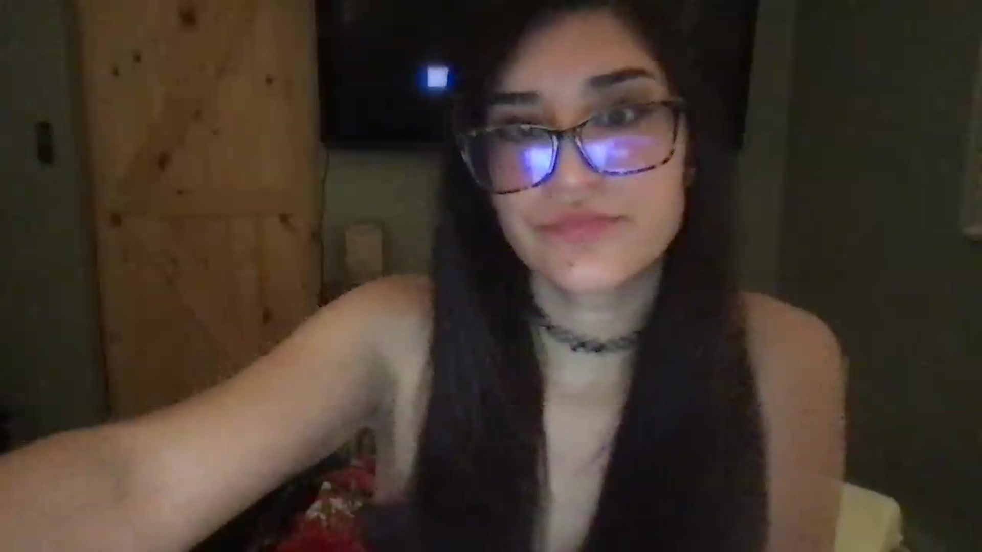 Gallery image thumbnail from NurseZara's myfreecams stream on, 05/26/2026, 08:03 image 4 of 20