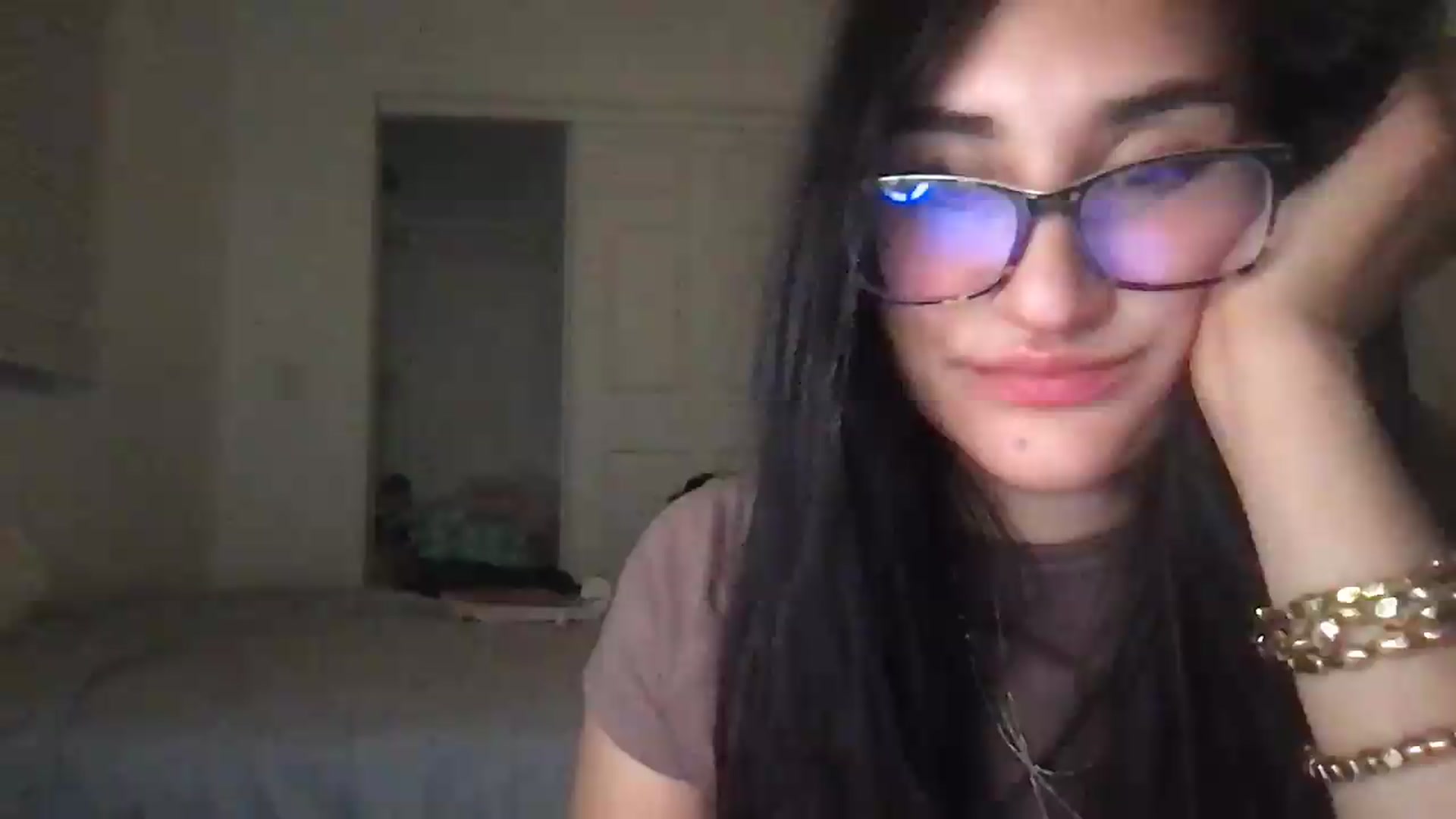Gallery image thumbnail from NurseZara's myfreecams stream on, 06/01/2026, 06:53 image 12 of 20