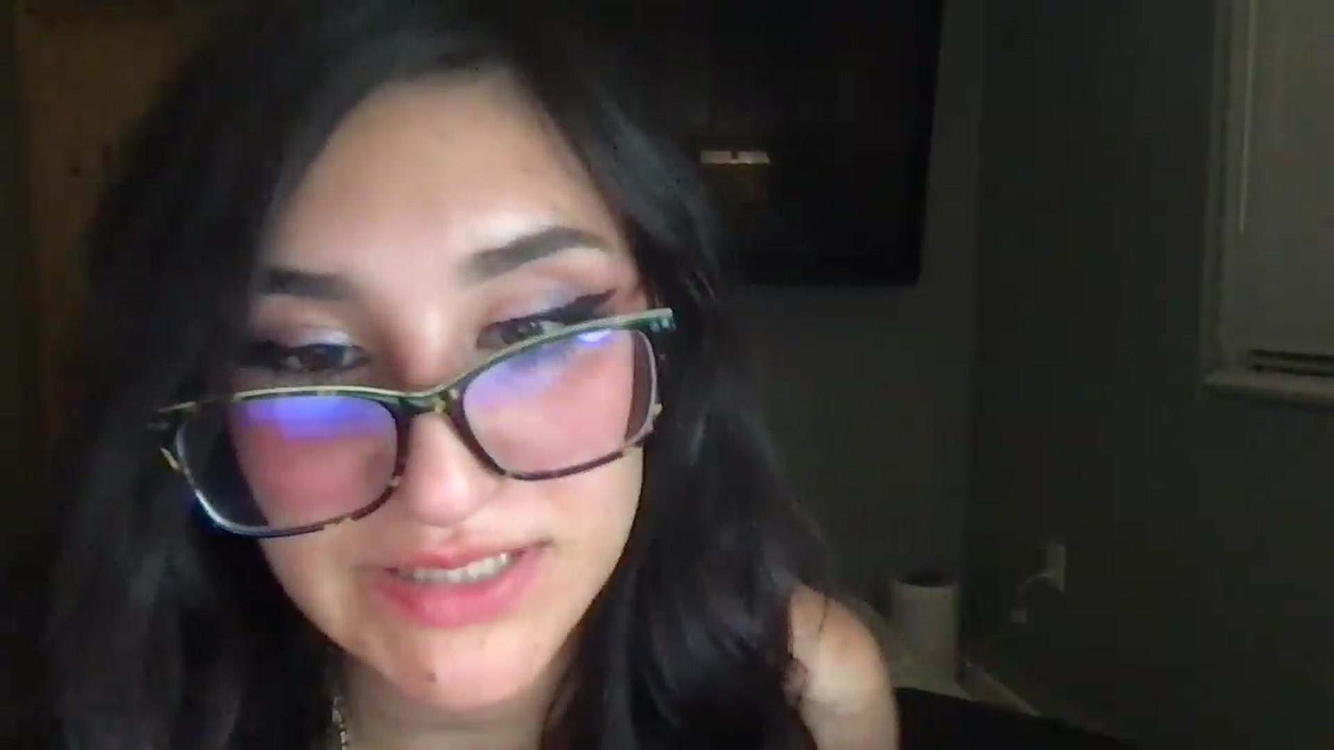 Gallery image thumbnail from NurseZara's myfreecams stream on, 06/05/2026, 06:57 image 12 of 20