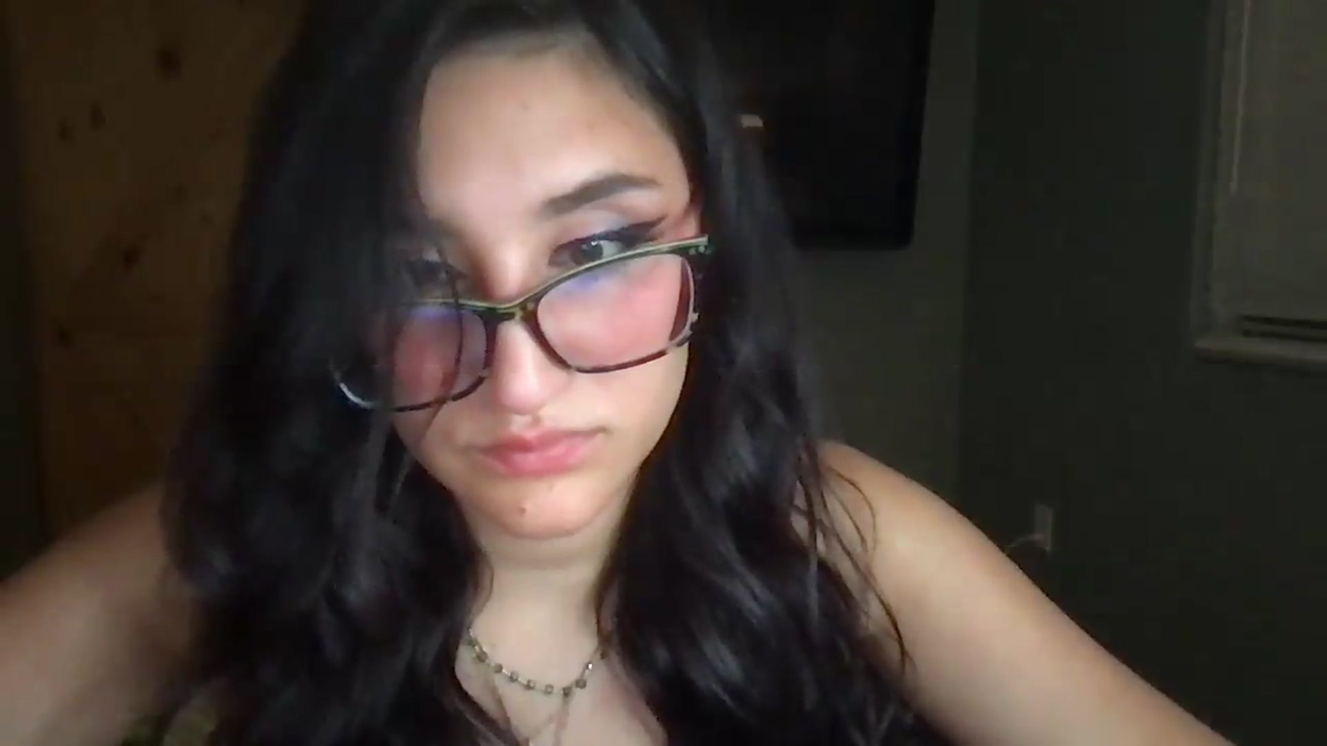 Gallery image thumbnail from NurseZara's myfreecams stream on, 06/05/2026, 06:57 image 7 of 20