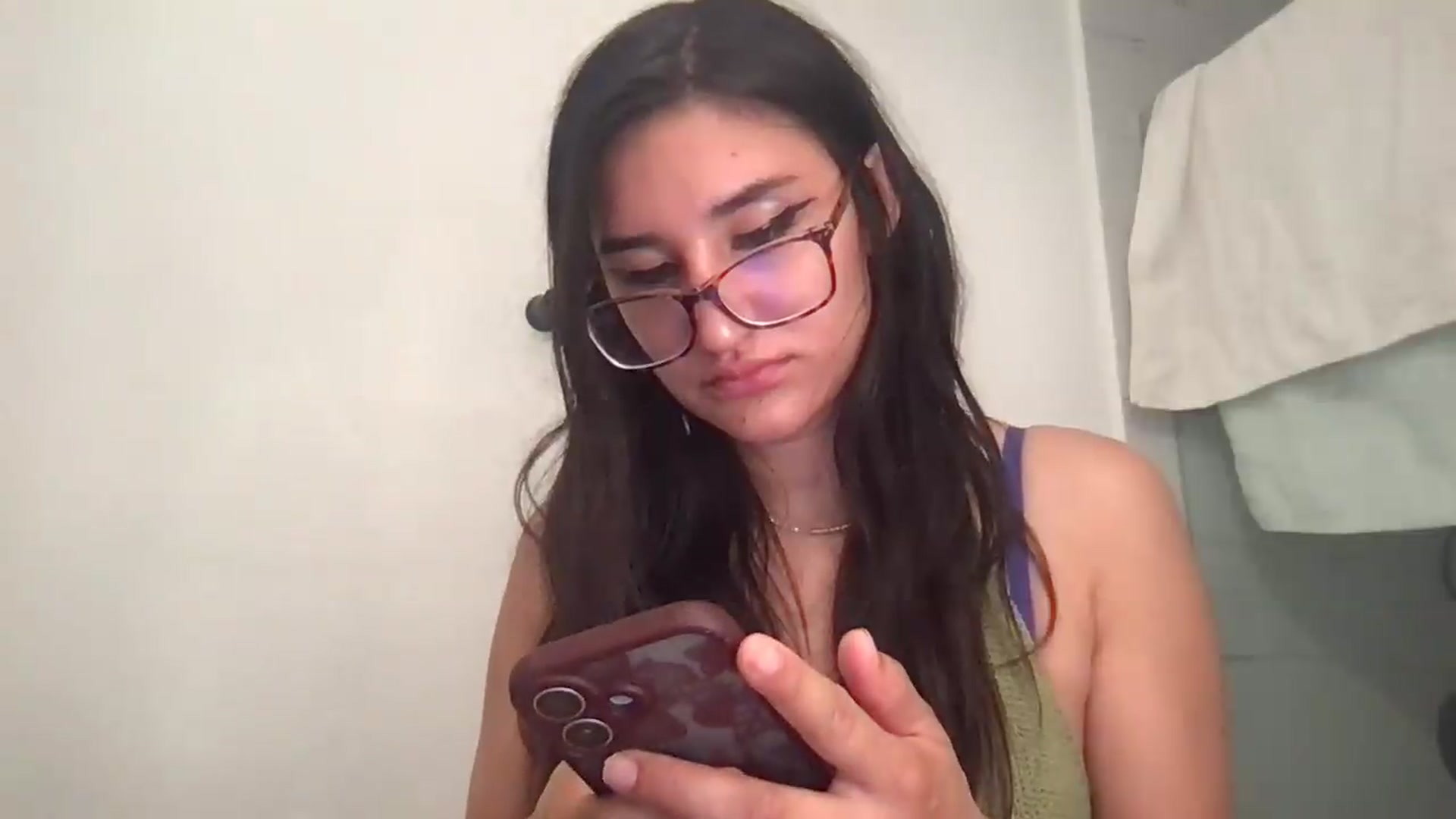 Gallery image thumbnail from NurseZara's myfreecams stream on, 06/16/2026, 07:46 image 15 of 20