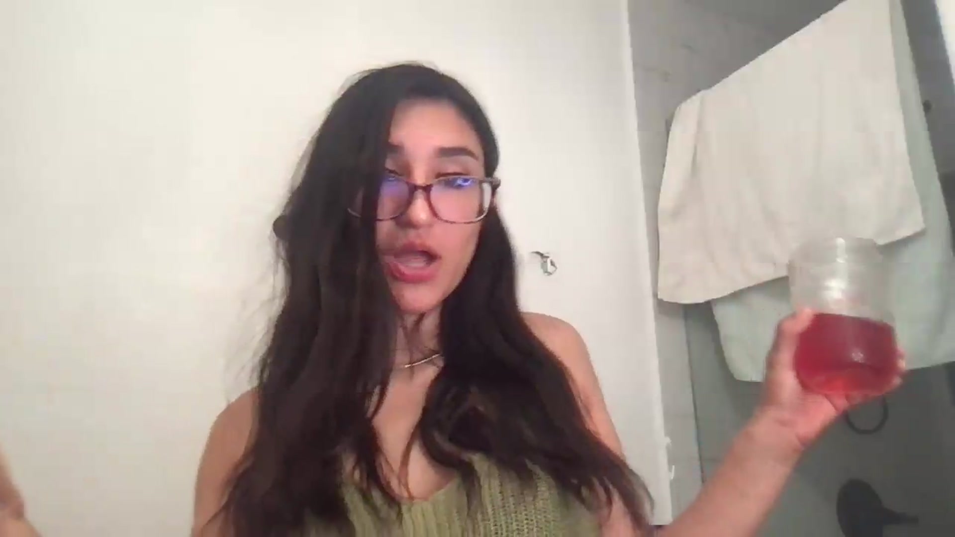 Gallery image thumbnail from NurseZara's myfreecams stream on, 06/16/2026, 07:46 image 9 of 20