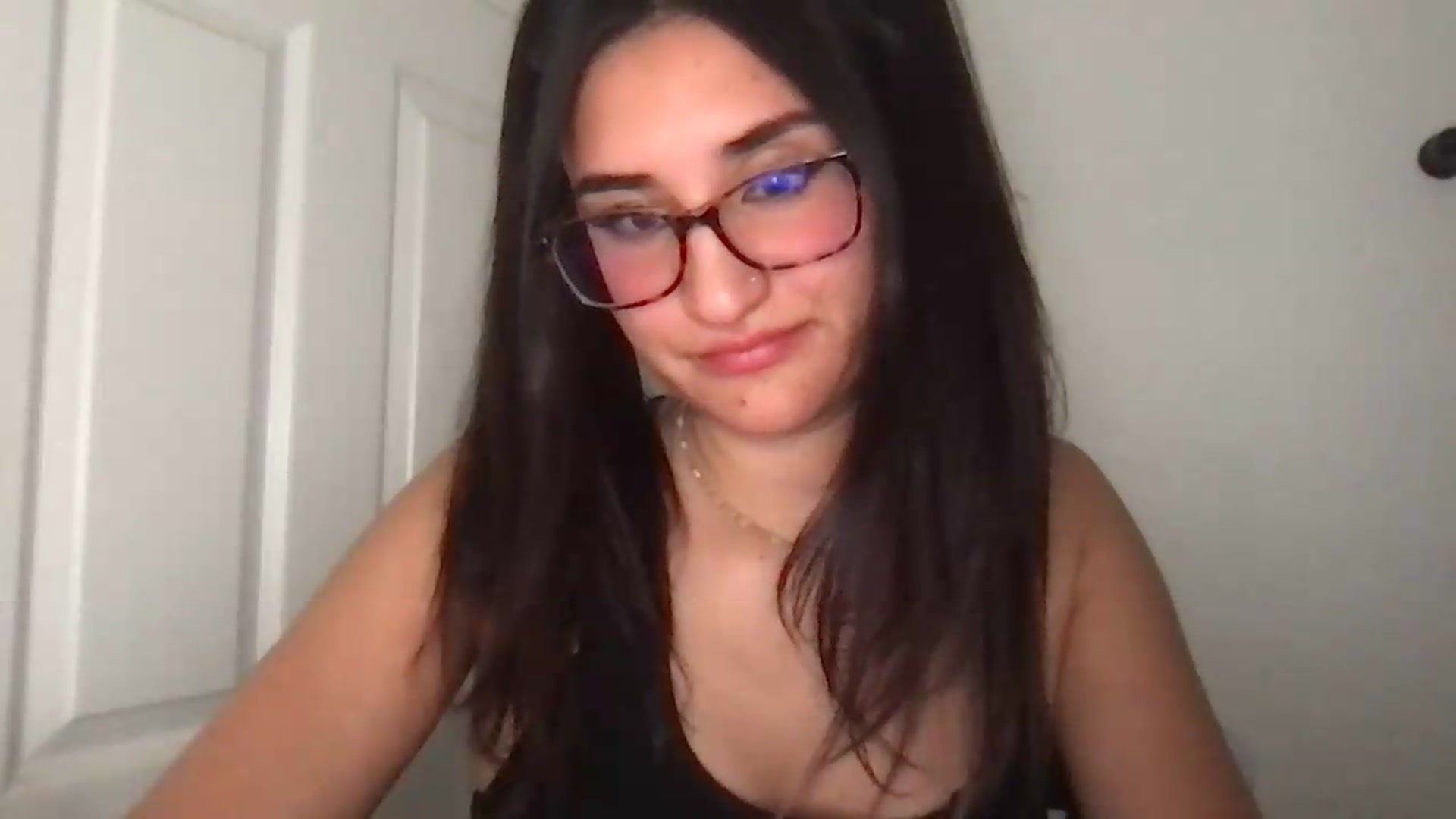 Gallery image thumbnail from NurseZara's myfreecams stream on, 06/22/2026, 06:03 image 11 of 20