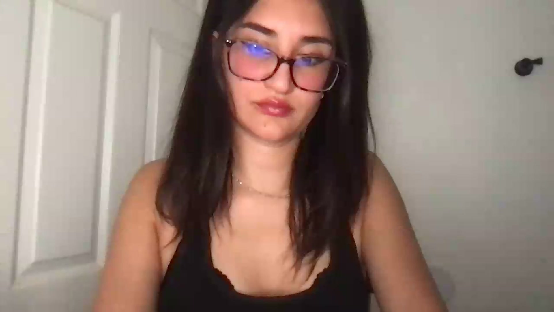 Gallery image thumbnail from NurseZara's myfreecams stream on, 06/22/2026, 06:43 image 3 of 20