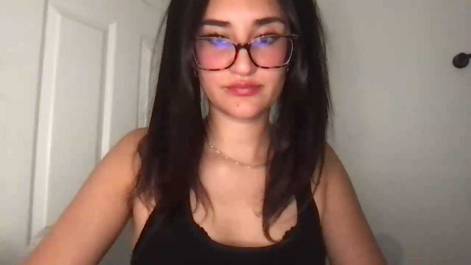 Gallery image thumbnail from NurseZara's myfreecams stream on, 06/22/2026, 06:43 image 20 of 20