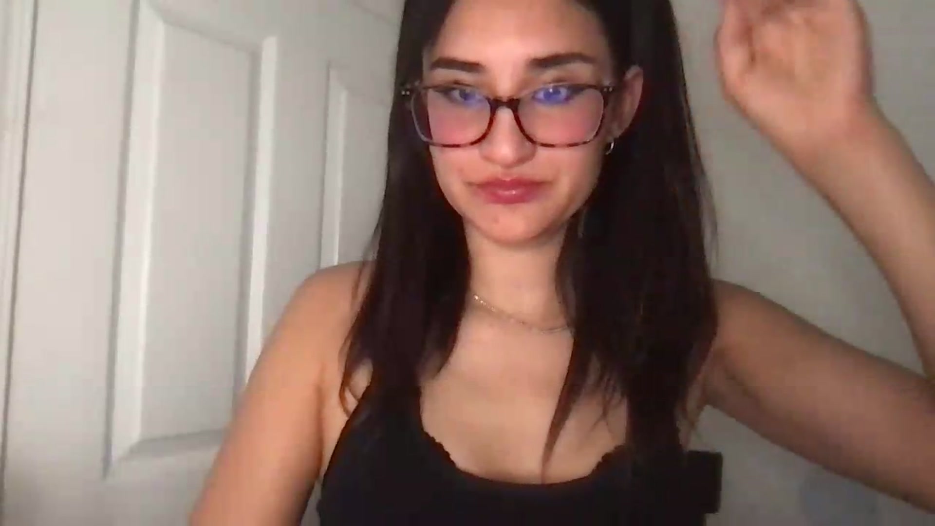 Gallery image thumbnail from NurseZara's myfreecams stream on, 06/22/2026, 06:43 image 14 of 20