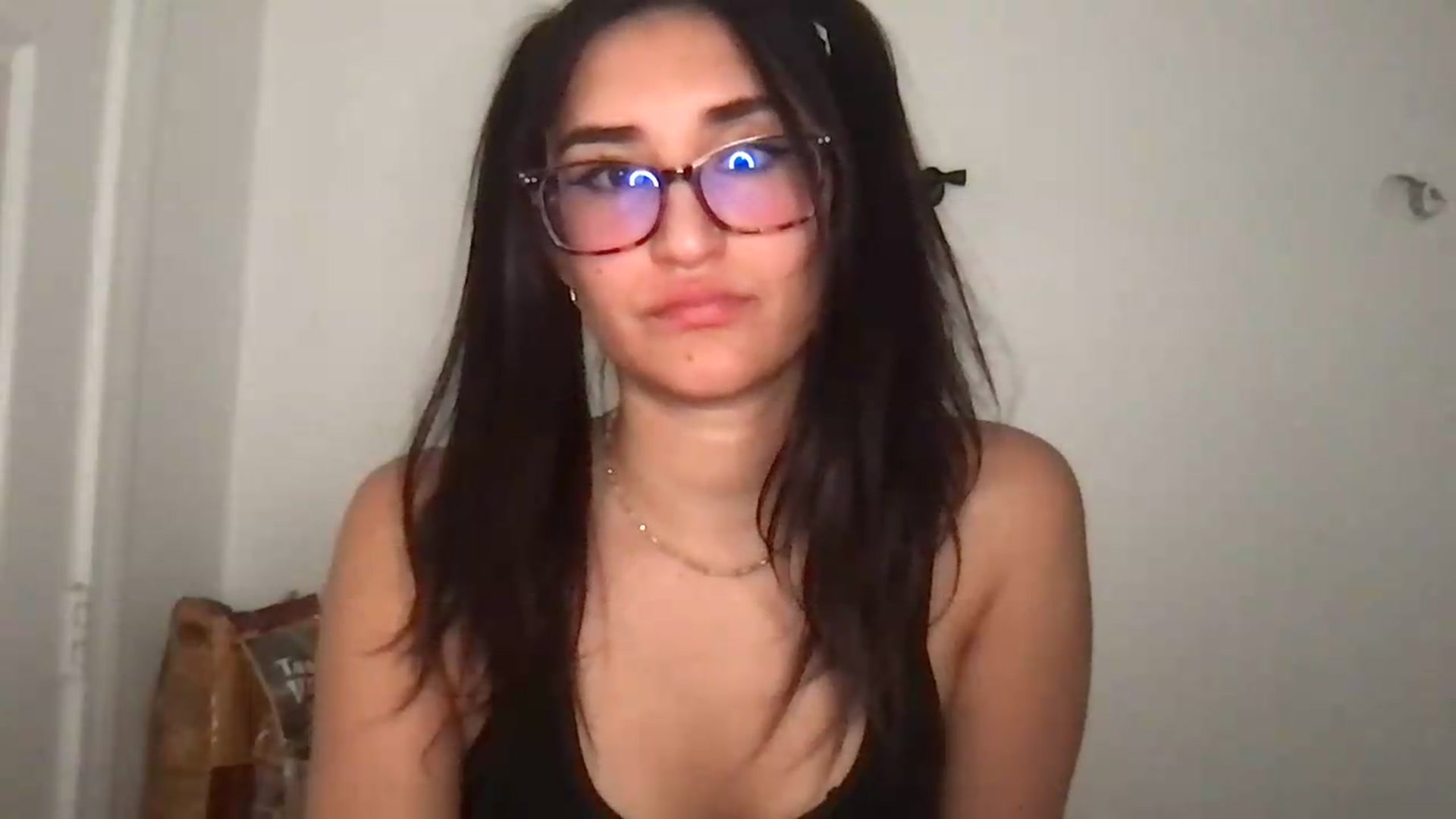 Gallery image thumbnail from NurseZara's myfreecams stream on, 06/22/2026, 07:34 image 11 of 20