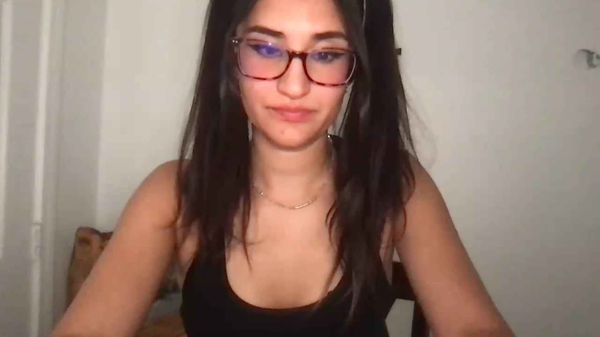 Gallery image thumbnail from NurseZara's myfreecams stream on, 06/22/2026, 07:34 image 6 of 20