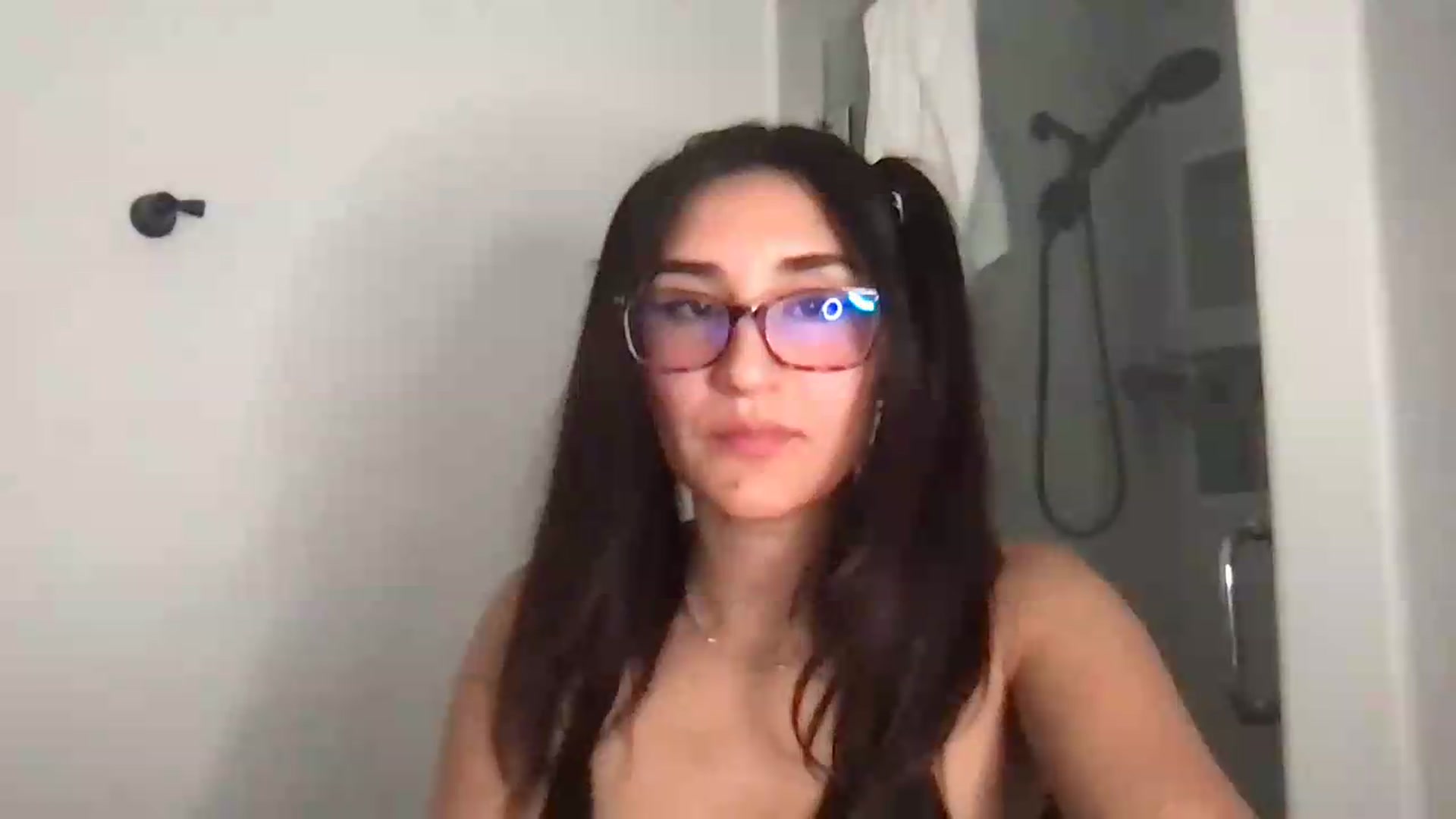 Gallery image thumbnail from NurseZara's myfreecams stream on, 06/22/2026, 08:38 image 16 of 20