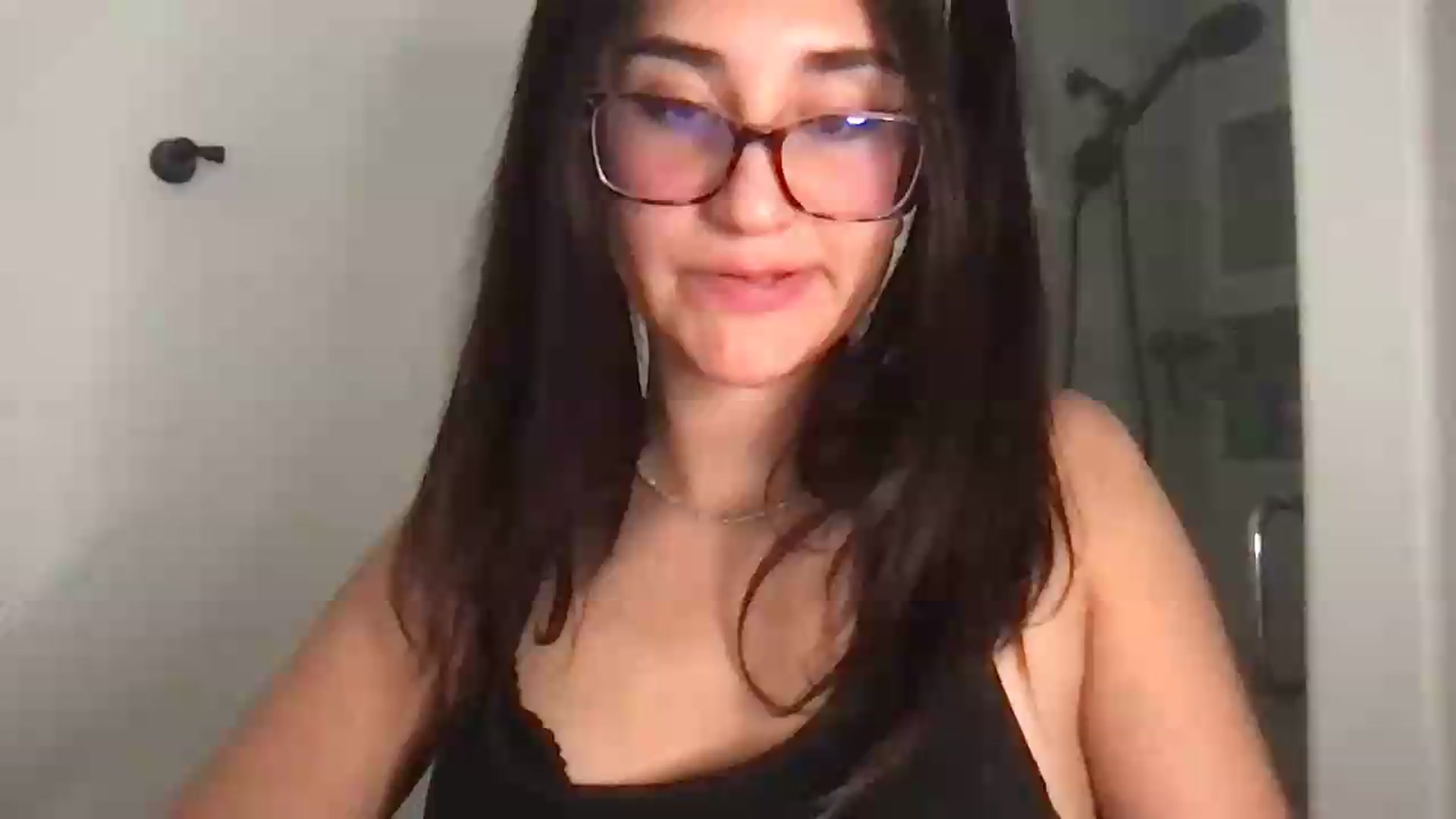 Gallery image thumbnail from NurseZara's myfreecams stream on, 06/22/2026, 08:38 image 17 of 20
