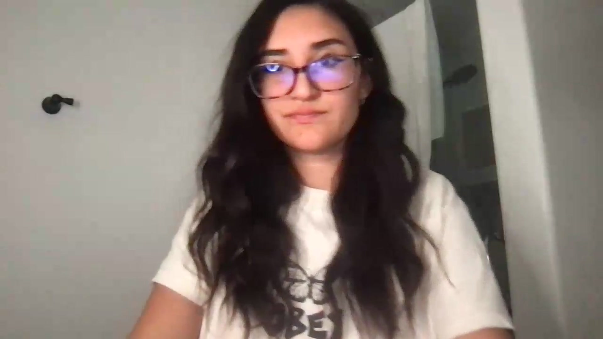 Gallery image thumbnail from NurseZara's myfreecams stream on, 06/25/2026, 08:20 image 14 of 20