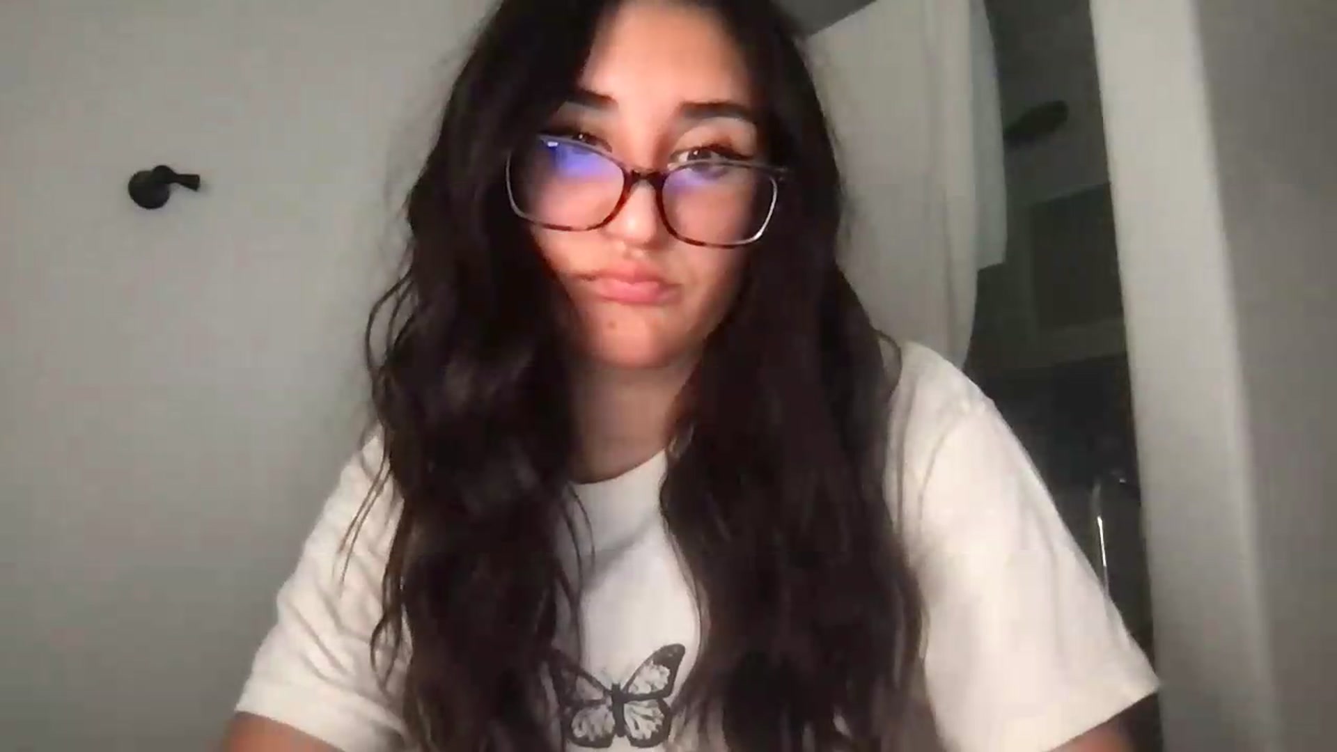 Gallery image thumbnail from NurseZara's myfreecams stream on, 06/25/2026, 08:52 image 11 of 20