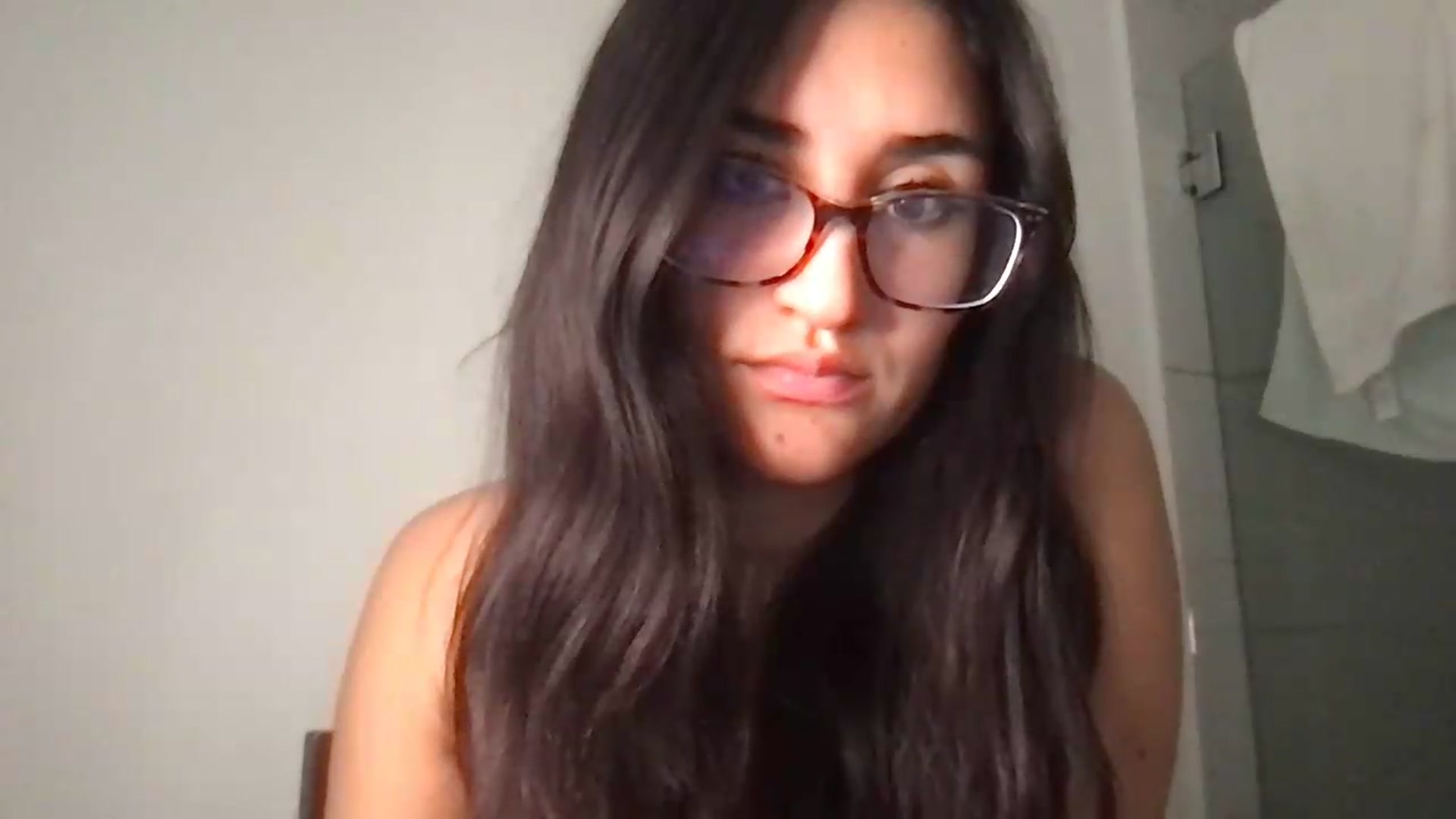 Gallery image thumbnail from NurseZara's myfreecams stream on, 06/27/2026, 06:48 image 7 of 20