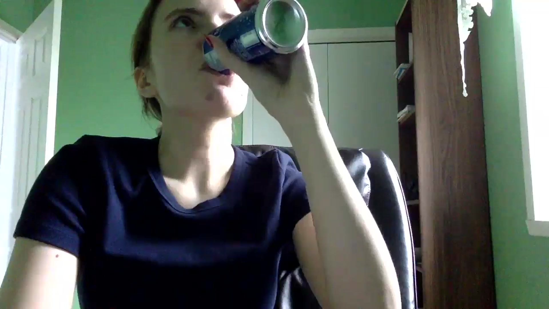 Gallery image thumbnail from NutMaster's myfreecams stream on, 05/08/2025, 22:15 image 3 of 20