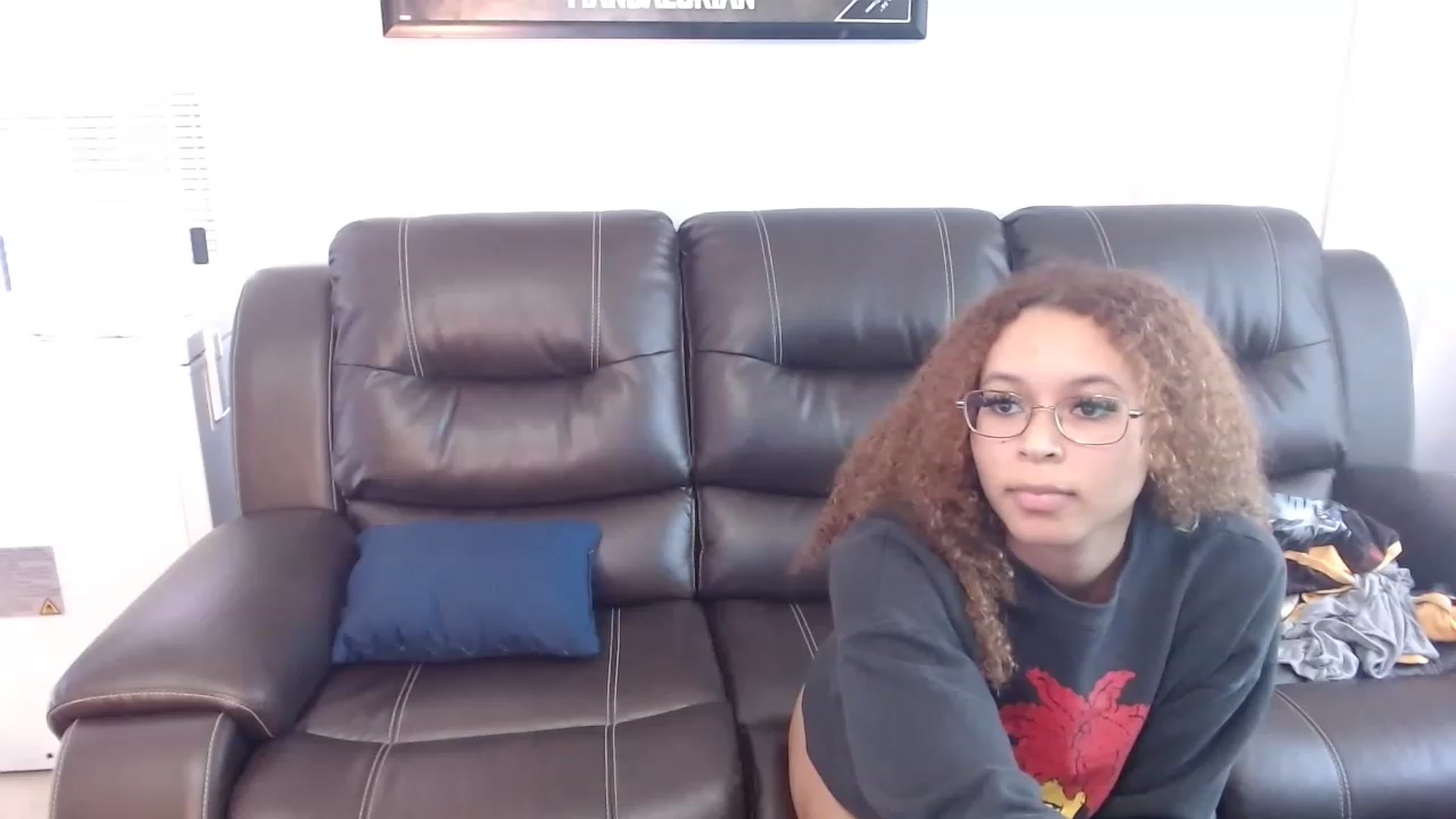 Gallery image thumbnail from Nutellabunnyy's myfreecams stream on, 04/29/2023, 19:53 image 4 of 20