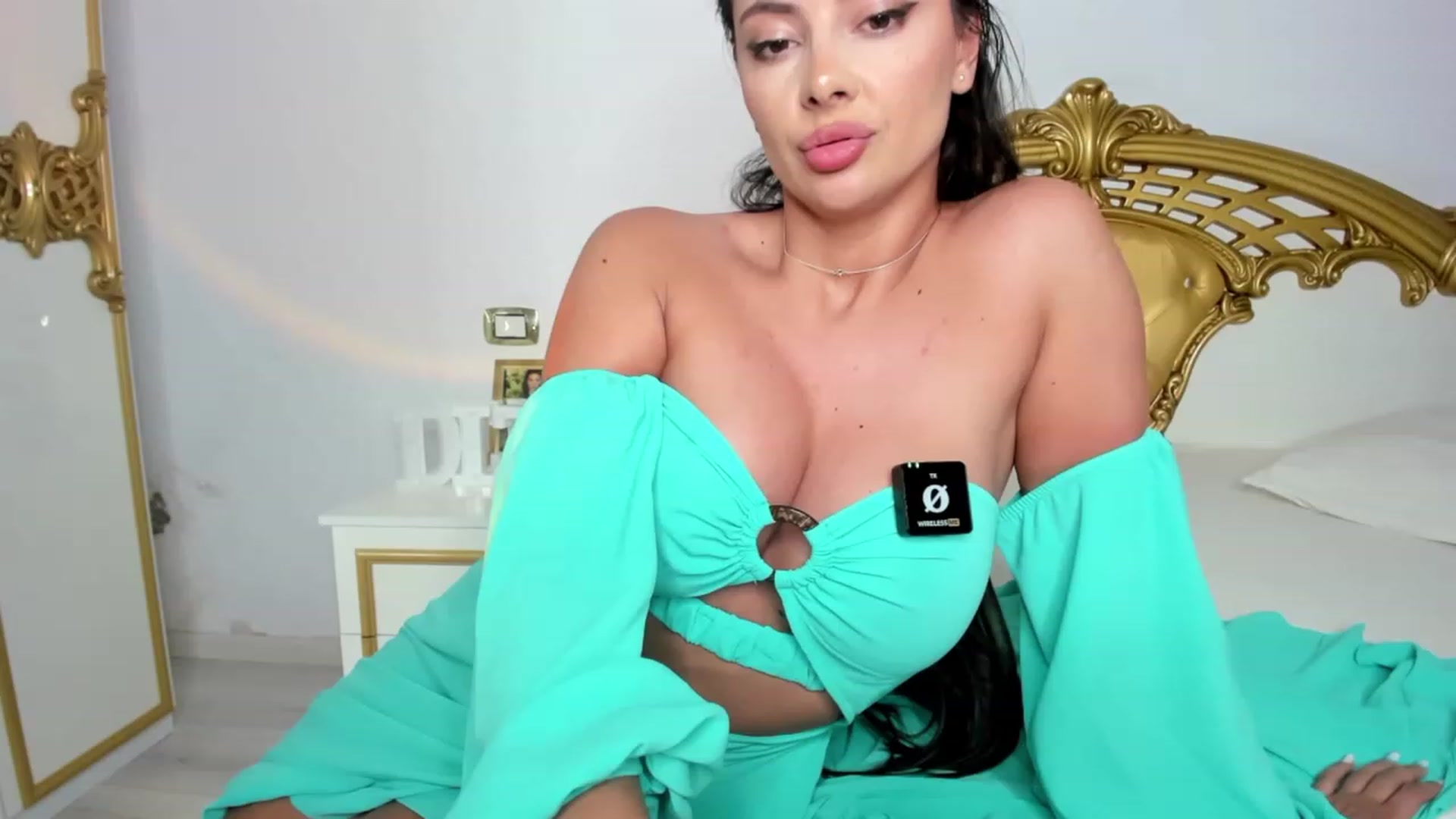 Gallery image thumbnail from NycoleAniston's myfreecams stream on, 02/26/2024, 24:40 image 8 of 20