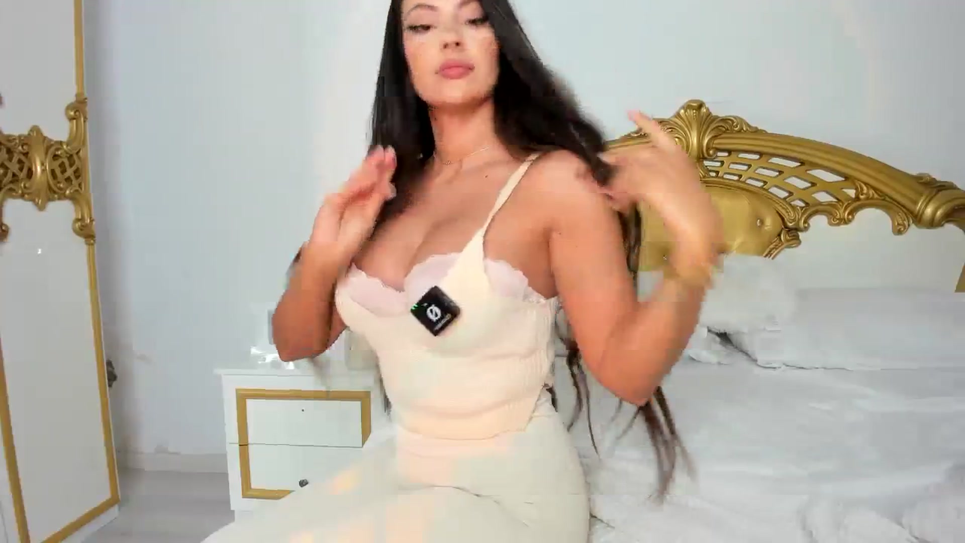 Gallery image thumbnail from NycoleAniston's myfreecams stream on, 03/06/2024, 09:22 image 2 of 20
