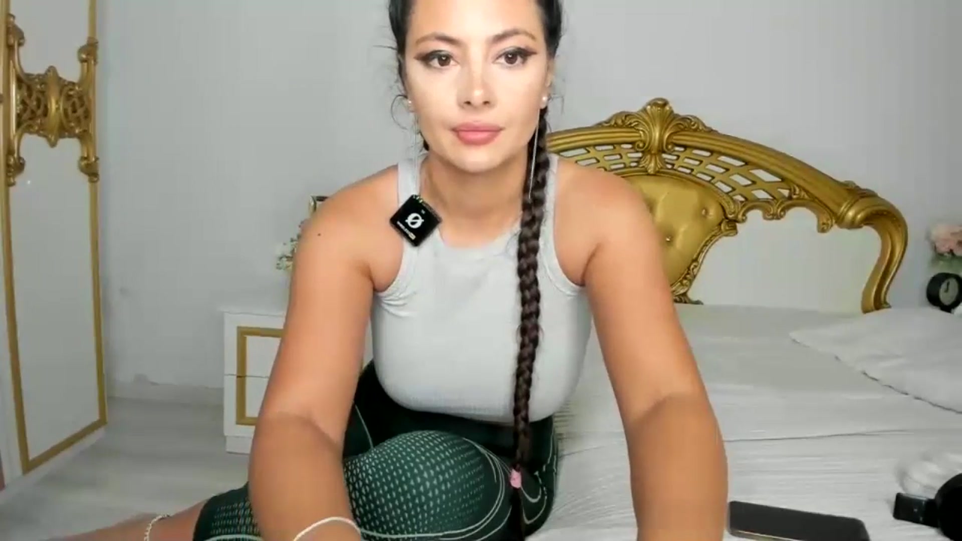 Gallery image thumbnail from NycoleAniston's myfreecams stream on, 04/18/2024, 06:03 image 9 of 20