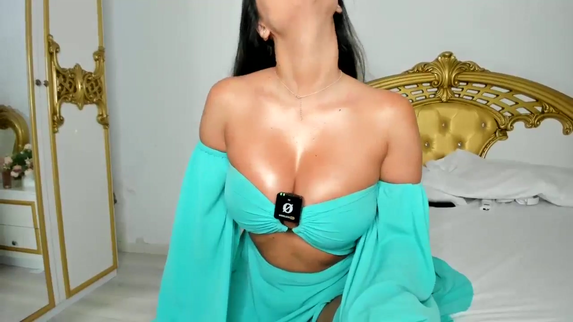 Gallery image thumbnail from NycoleAniston's myfreecams stream on, 05/28/2024, 03:27 image 19 of 20