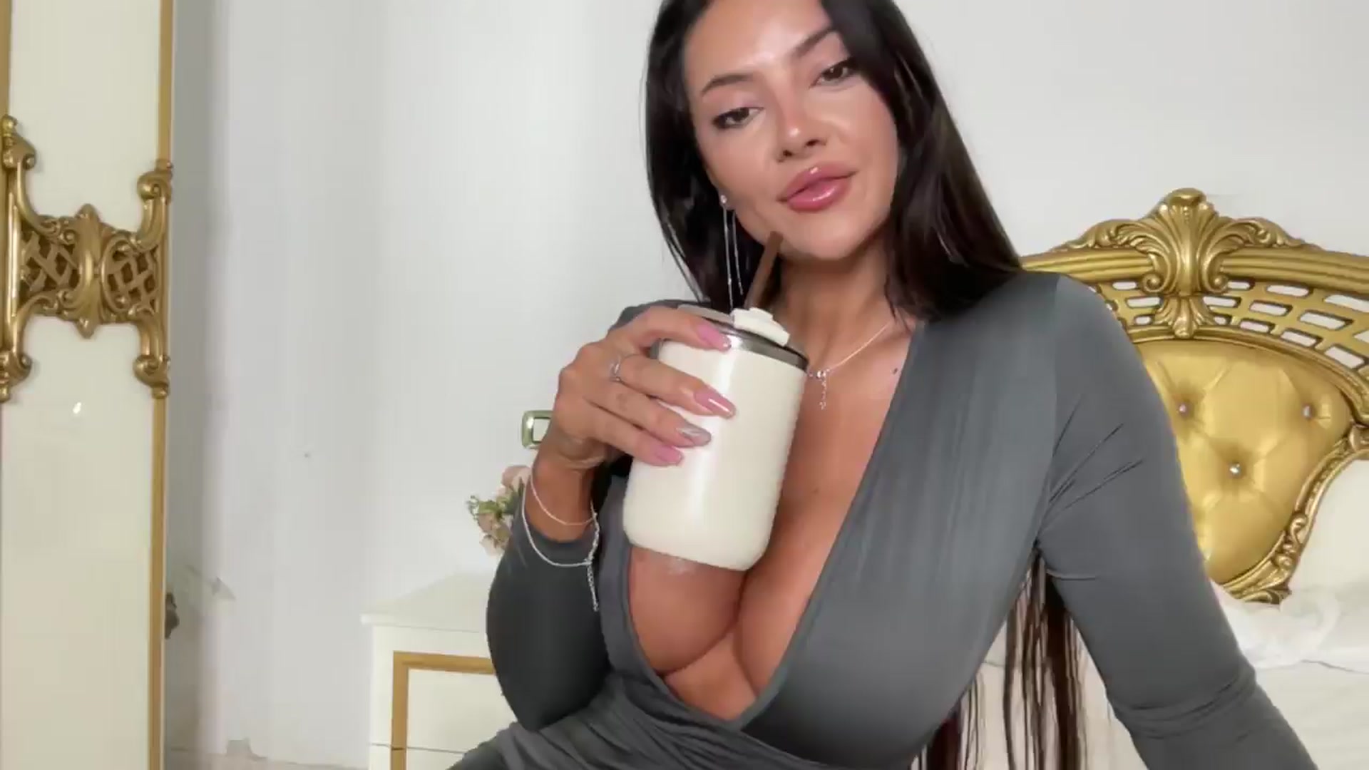 Gallery image thumbnail from NycoleAniston's myfreecams stream on, 07/02/2024, 05:09 image 8 of 20