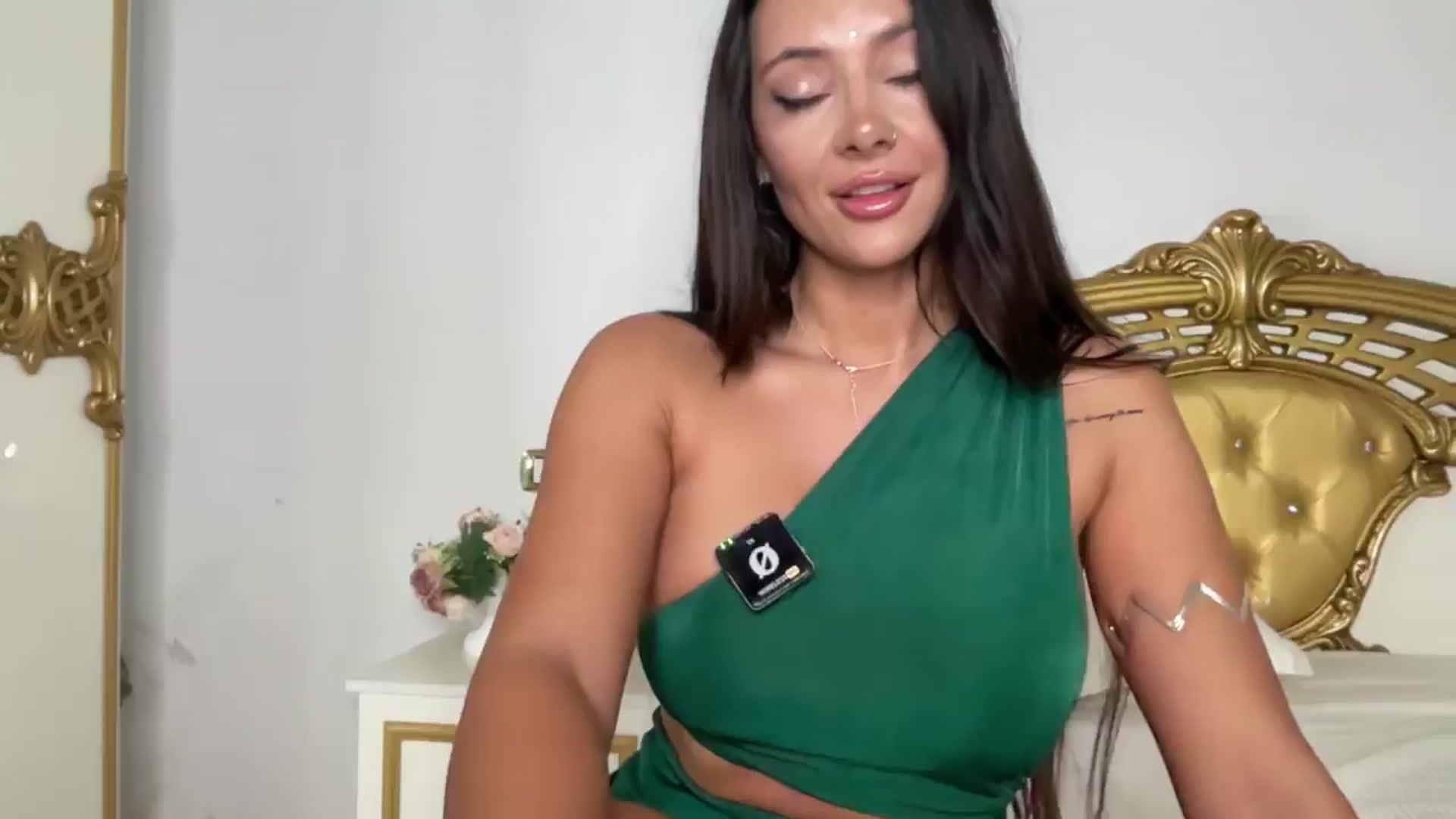 Gallery image thumbnail from NycoleAniston's myfreecams stream on, 08/13/2024, 05:33 image 1 of 20