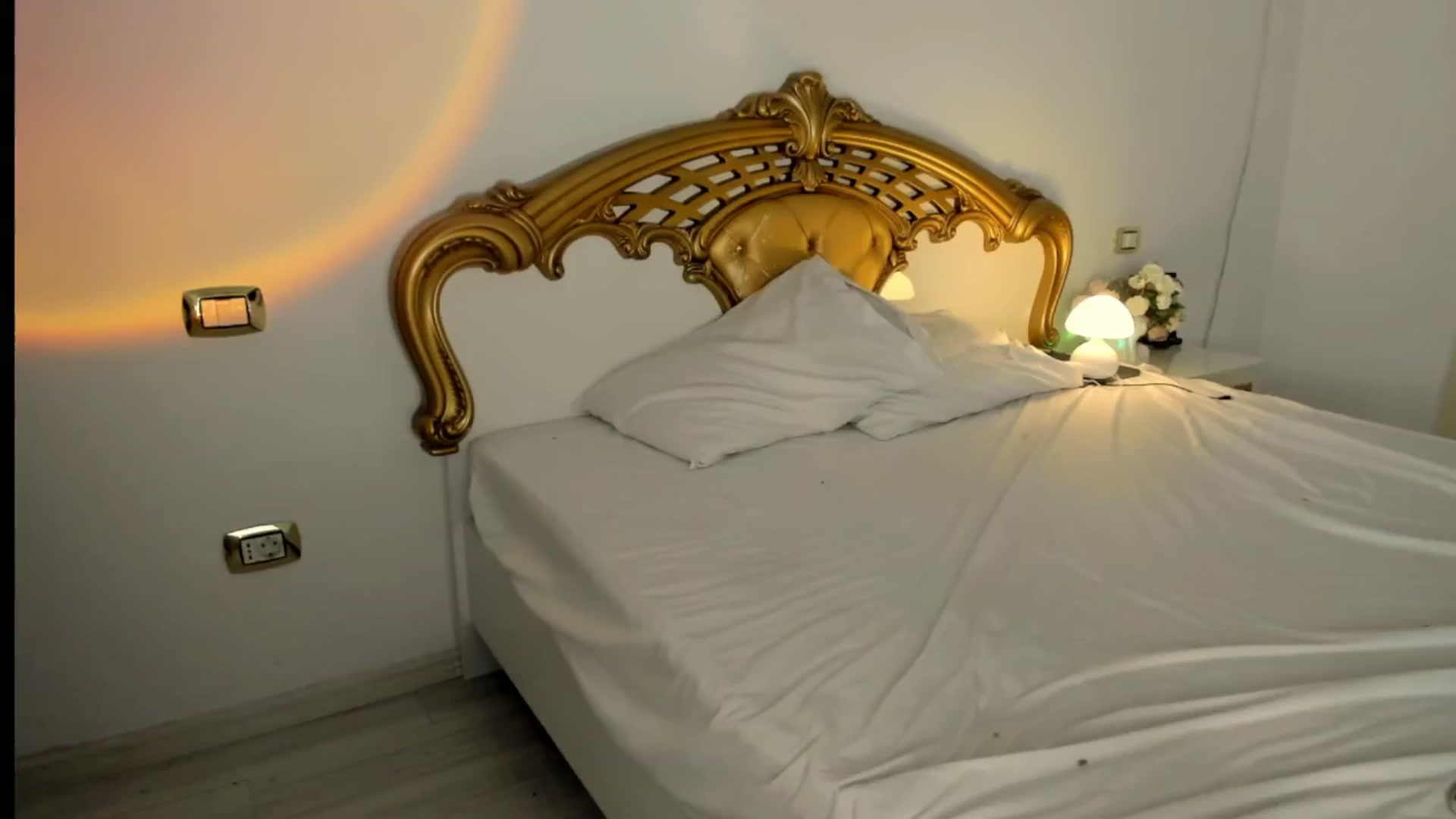 Gallery image thumbnail from NycoleAniston's myfreecams stream on, 11/10/2024, 02:59 image 17 of 20