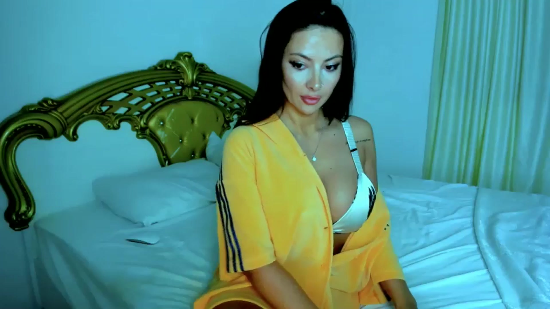 Gallery image thumbnail from NycoleAniston's myfreecams stream on, 01/20/2025, 04:10 image 14 of 20