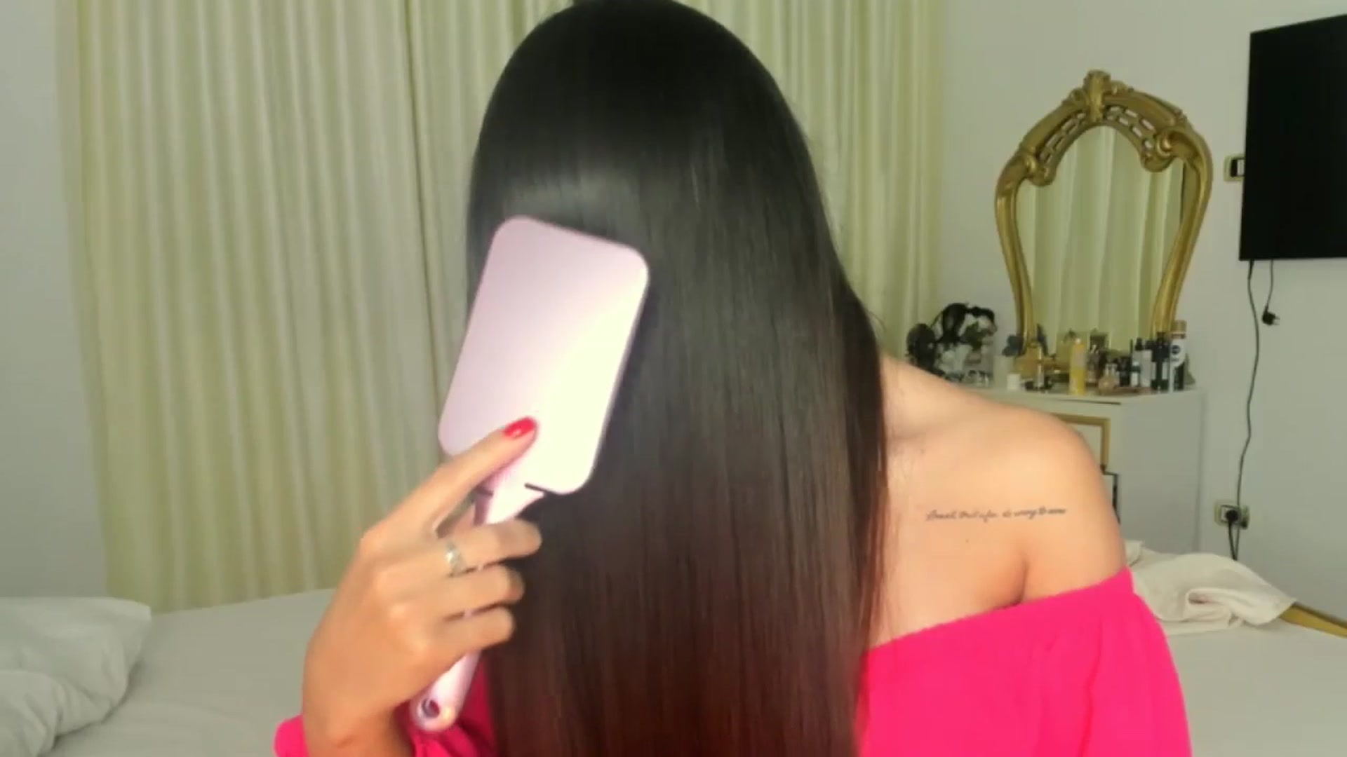 Gallery image thumbnail from NycoleAniston's myfreecams stream on, 04/17/2025, 18:38 image 17 of 20