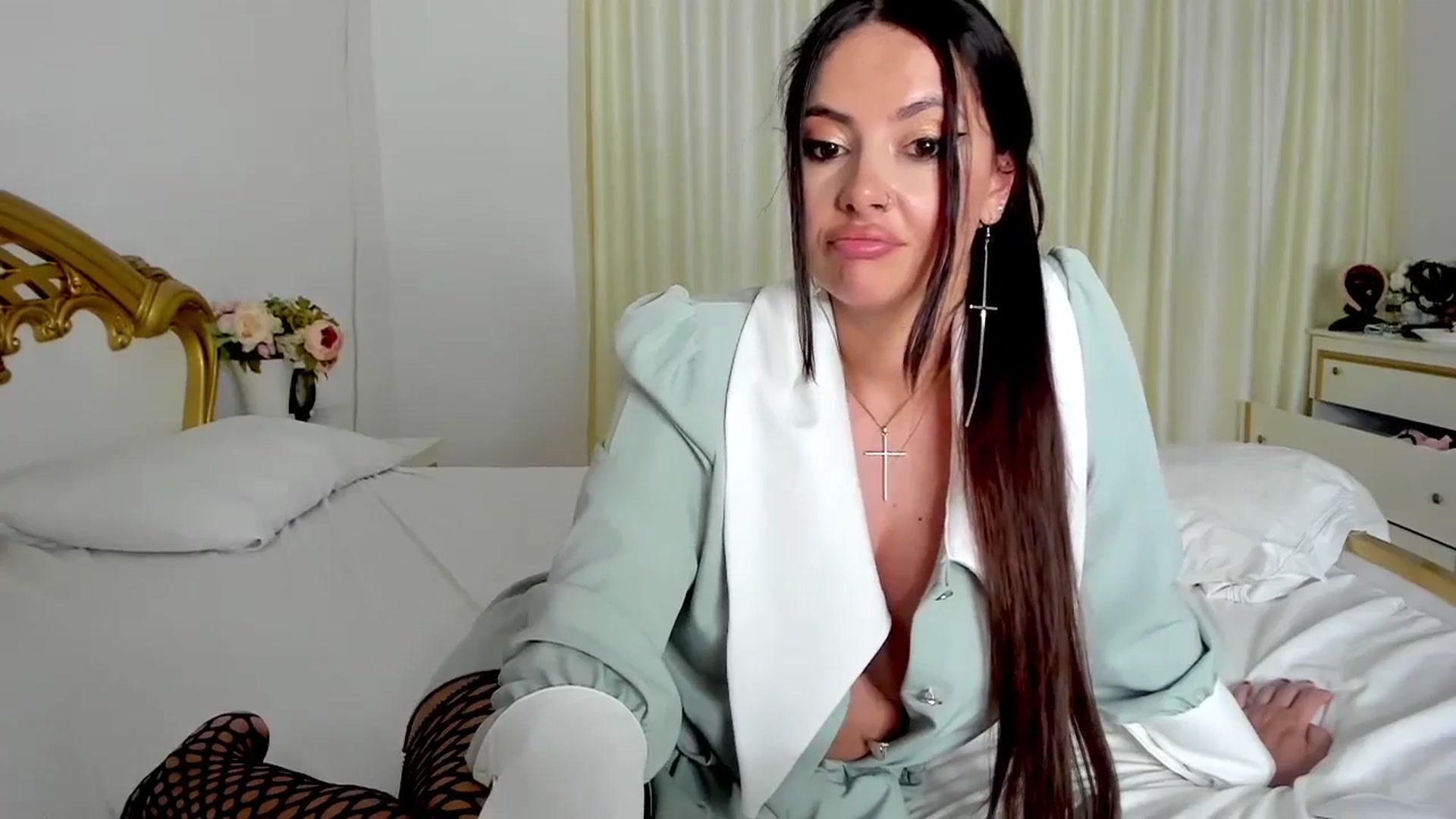 Gallery image thumbnail from NycoleAniston's myfreecams stream on, 05/03/2025, 22:39 image 16 of 20