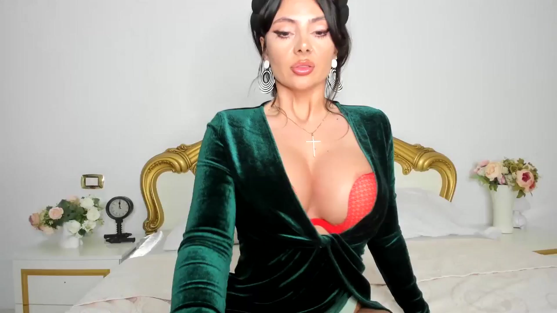 Gallery image thumbnail from NycoleAniston's myfreecams stream on, 05/14/2025, 21:40 image 9 of 20