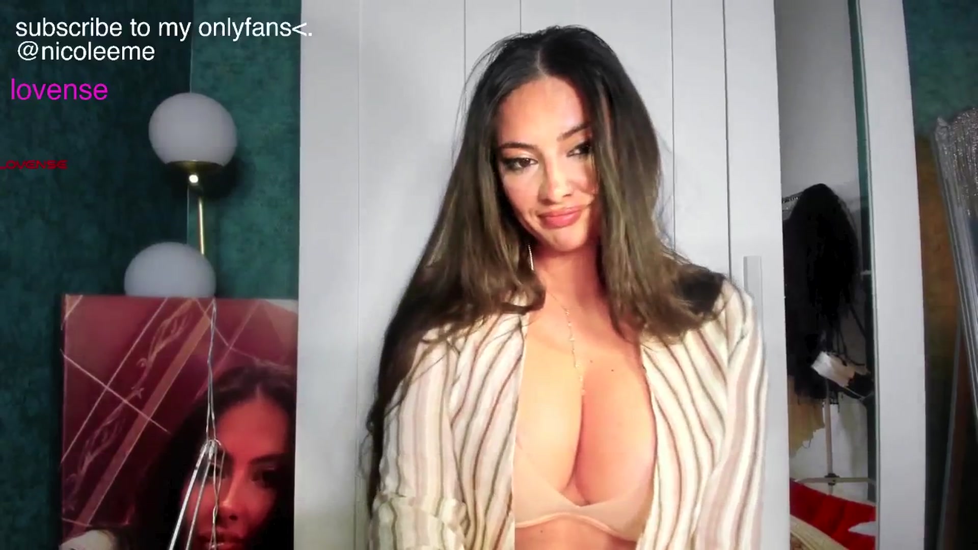Gallery image thumbnail from NycoleAniston's myfreecams stream on, 12/14/2025, 23:00 image 2 of 20