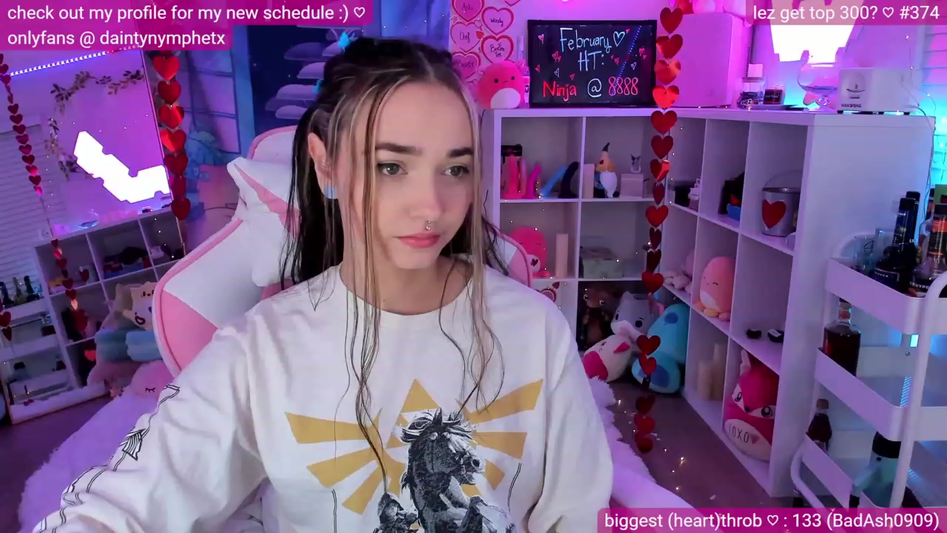 Gallery image thumbnail from Nym_x's myfreecams stream on, 02/18/2023, 04:53 image 2 of 20