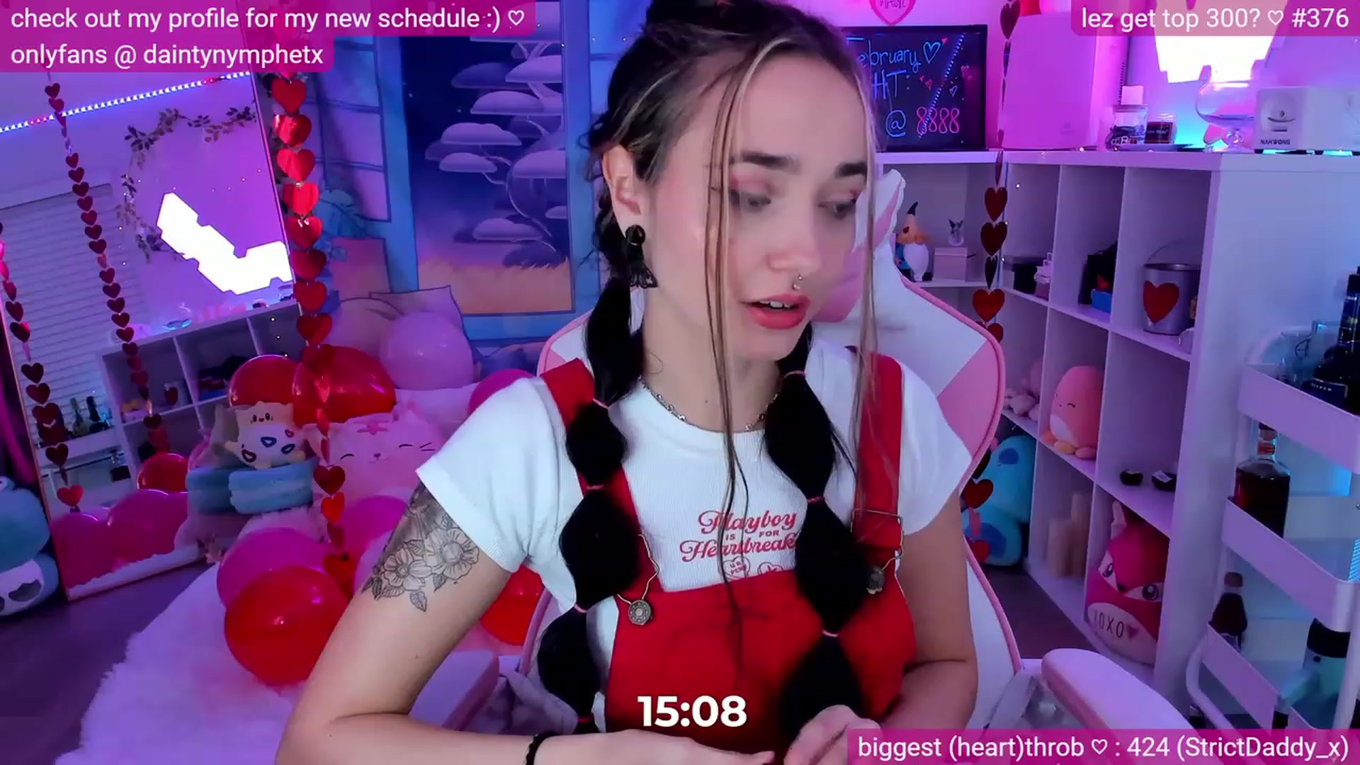 Gallery image thumbnail from Nym_x's myfreecams stream on, 02/19/2023, 03:34 image 14 of 20