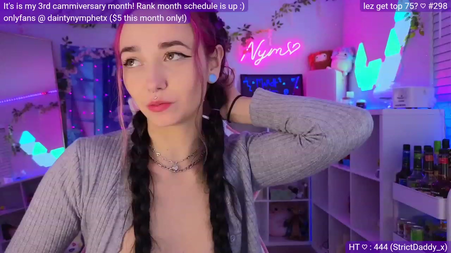 Gallery image thumbnail from Nym_x's myfreecams stream on, 03/04/2023, 05:27 image 16 of 20