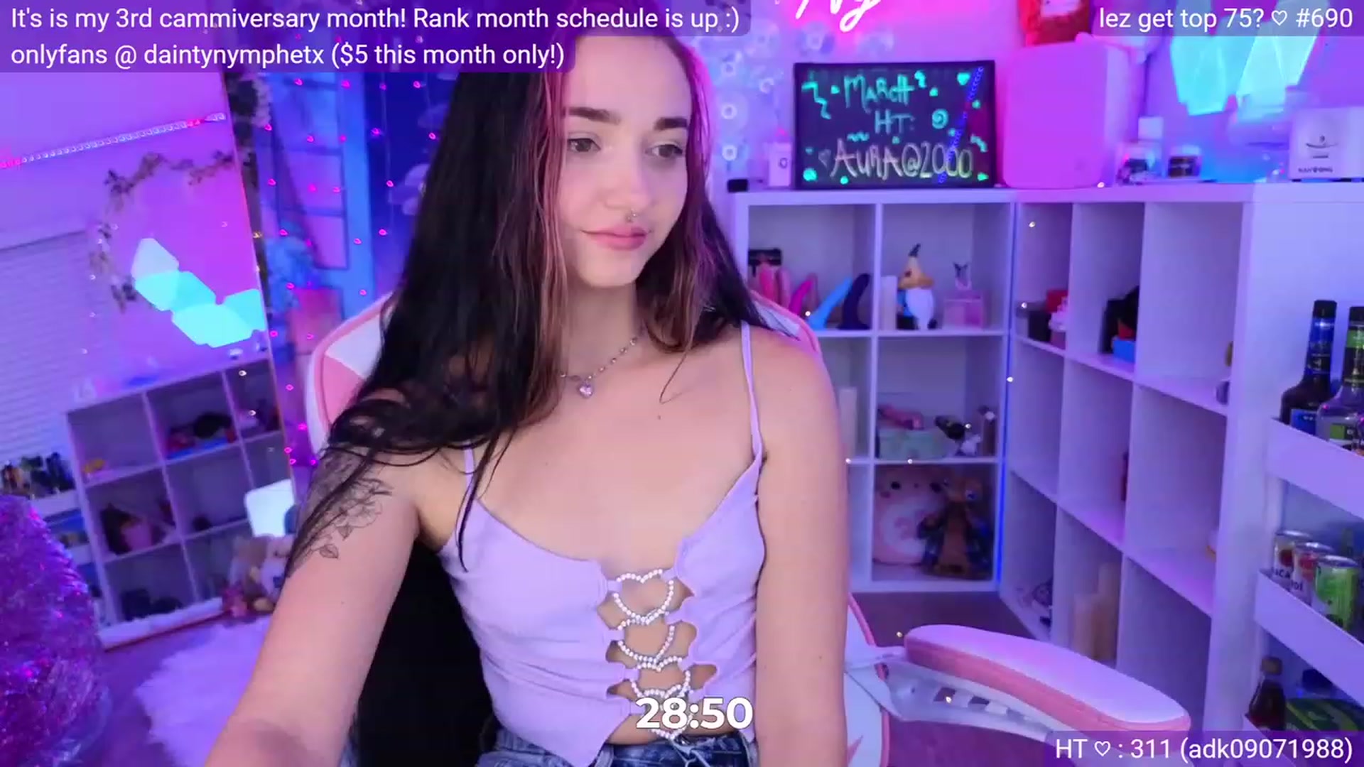 Gallery image thumbnail from Nym_x's myfreecams stream on, 03/08/2023, 05:06 image 4 of 20