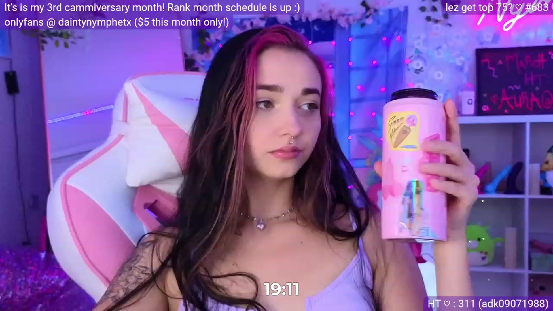 Gallery image thumbnail from Nym_x's myfreecams stream on, 03/08/2023, 05:06 image 9 of 20
