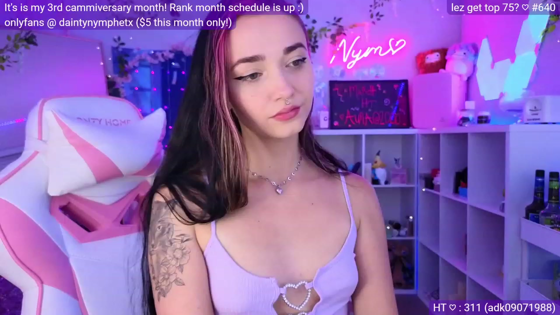 Gallery image thumbnail from Nym_x's myfreecams stream on, 03/08/2023, 05:34 image 8 of 20
