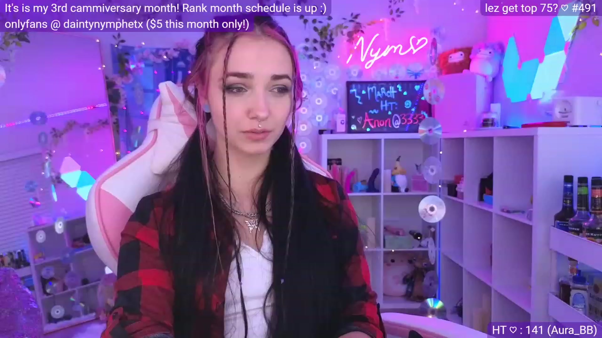 Gallery image thumbnail from Nym_x's myfreecams stream on, 03/13/2023, 02:15 image 8 of 20