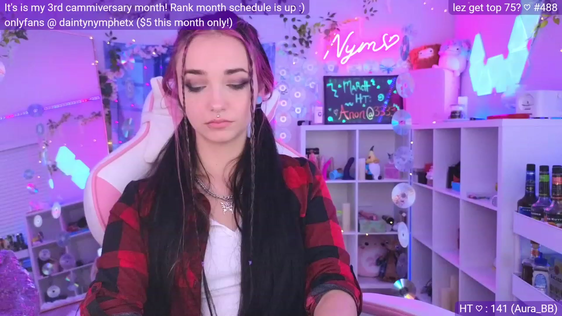 Gallery image thumbnail from Nym_x's myfreecams stream on, 03/13/2023, 02:15 image 10 of 20