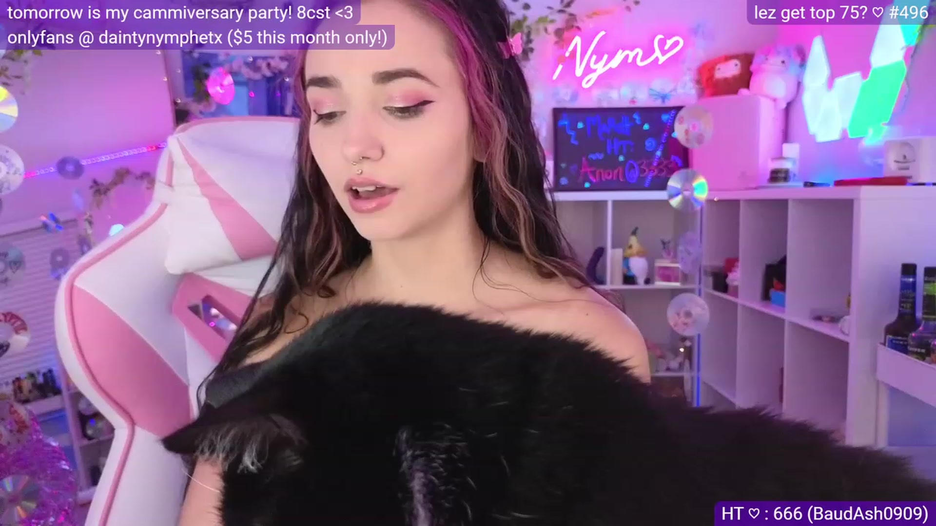 Gallery image thumbnail from Nym_x's myfreecams stream on, 03/18/2023, 04:07 image 19 of 20