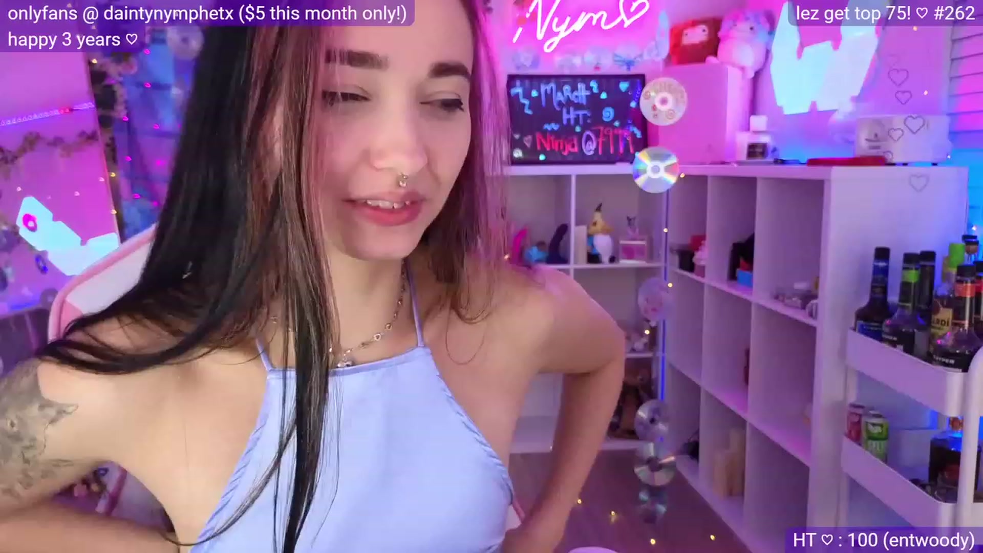 Gallery image thumbnail from Nym_x's myfreecams stream on, 03/30/2023, 02:42 image 15 of 20