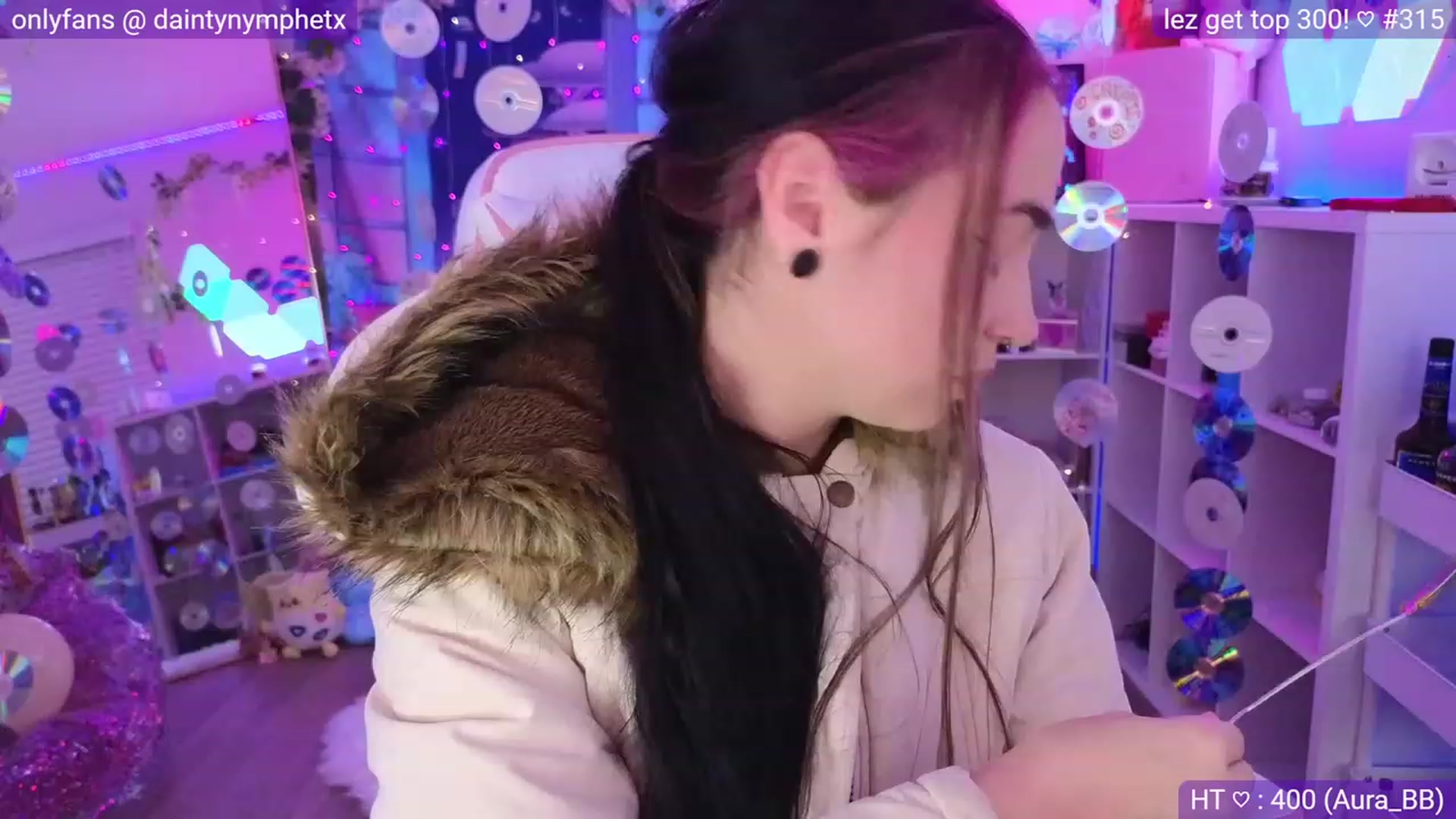 Gallery image thumbnail from Nym_x's myfreecams stream on, 04/02/2023, 04:09 image 5 of 20