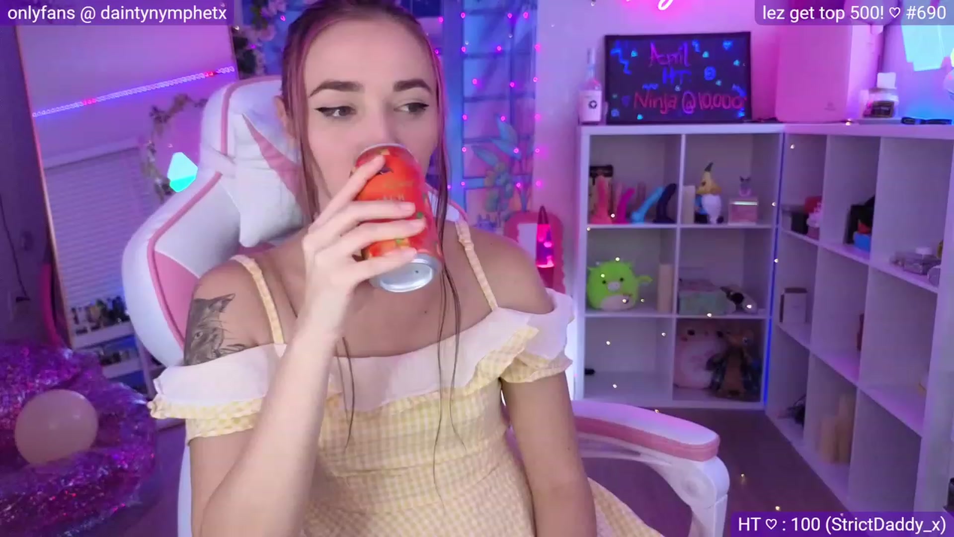 Gallery image thumbnail from Nym_x's myfreecams stream on, 04/13/2023, 03:51 image 9 of 20
