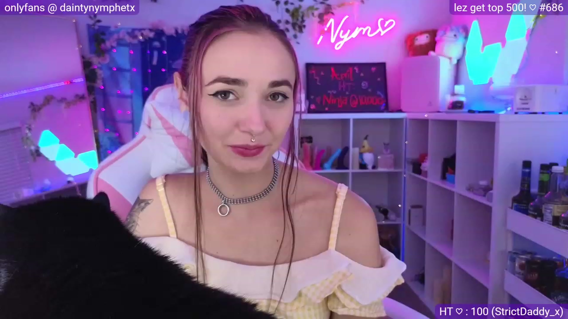 Gallery image thumbnail from Nym_x's myfreecams stream on, 04/13/2023, 03:51 image 14 of 20