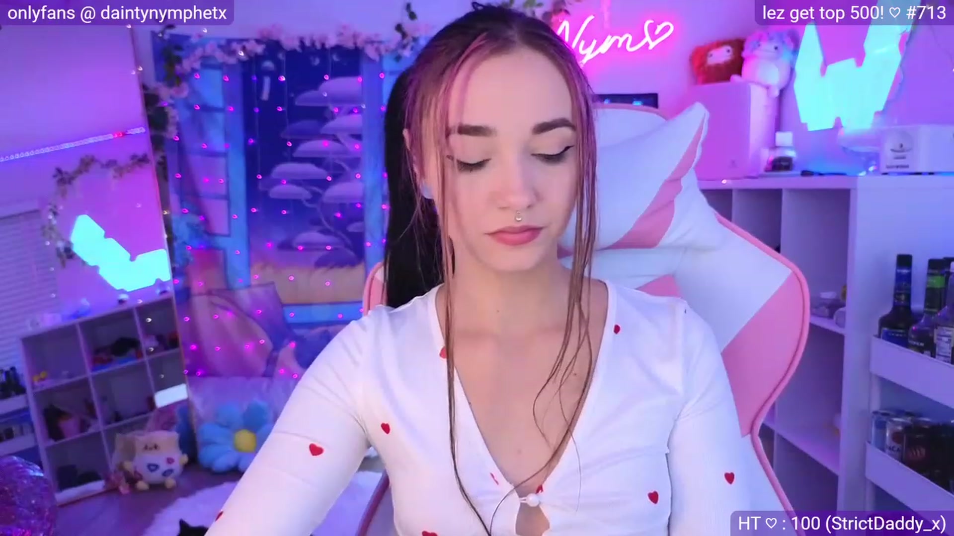 Gallery image thumbnail from Nym_x's myfreecams stream on, 04/15/2023, 02:58 image 7 of 20